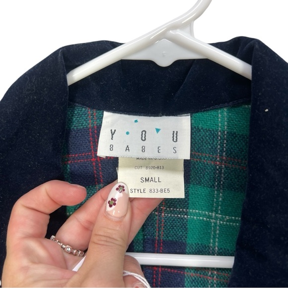 VTG 90's YOU BABES Green Blue Red Plaid Wool Blazer with Lace Cuffs Sz Small - Picture 3 of 10